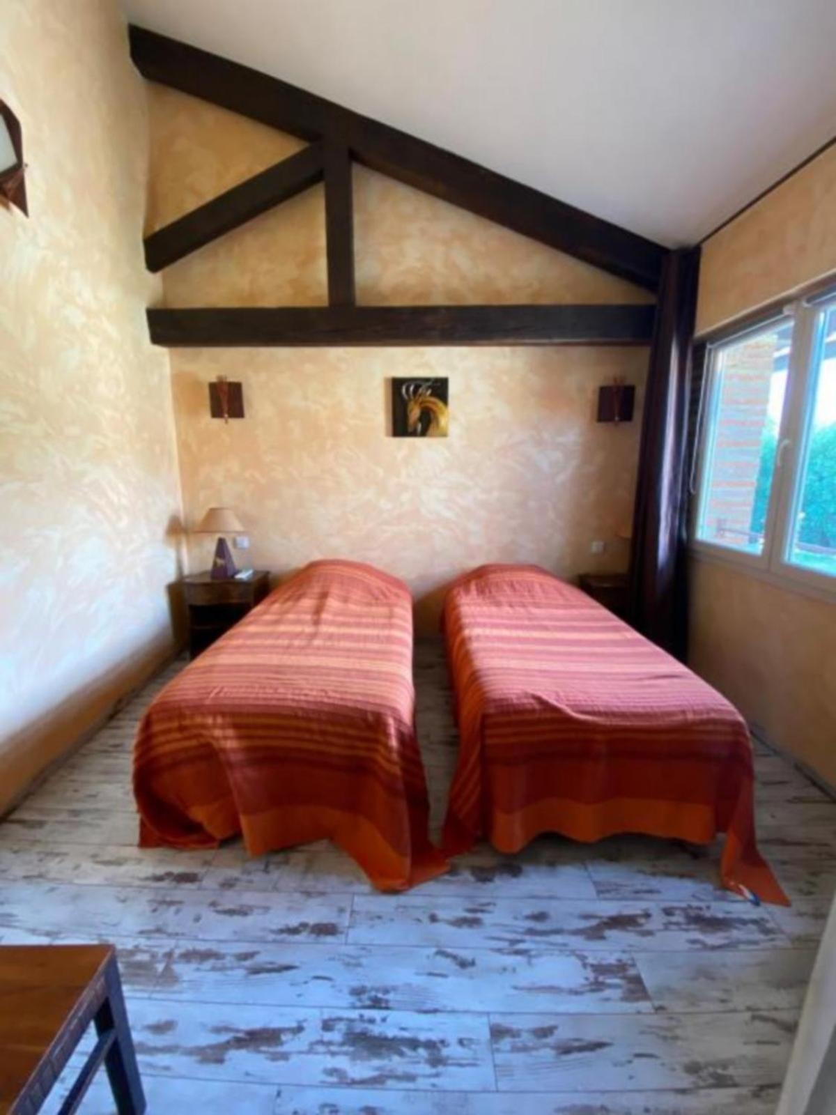 Domaine De La Tannerie Chambres D'Hotes Et Appartements Prades  Exteriör bild
